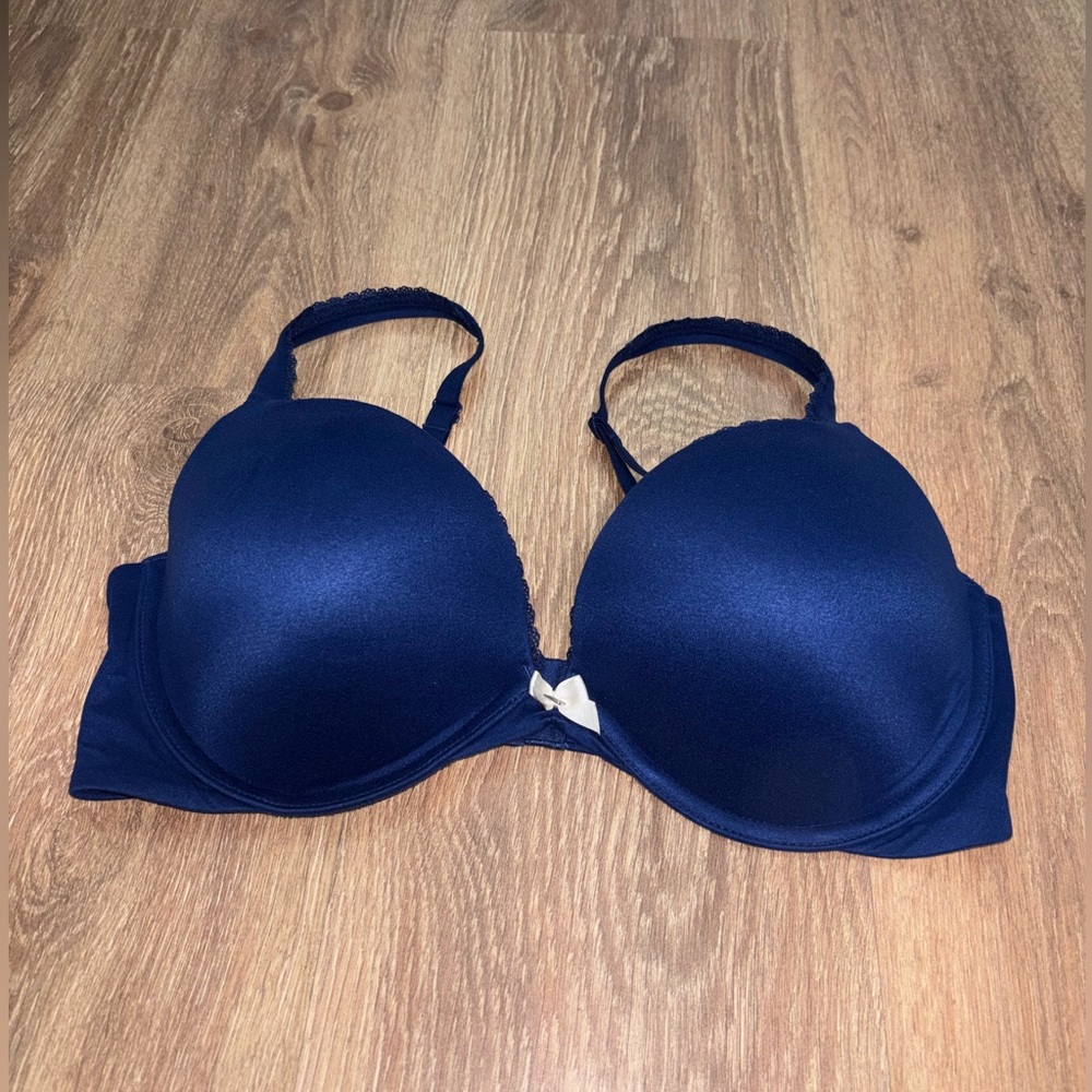 Women’s Victoria’s Secret Push-Up Bra 36D